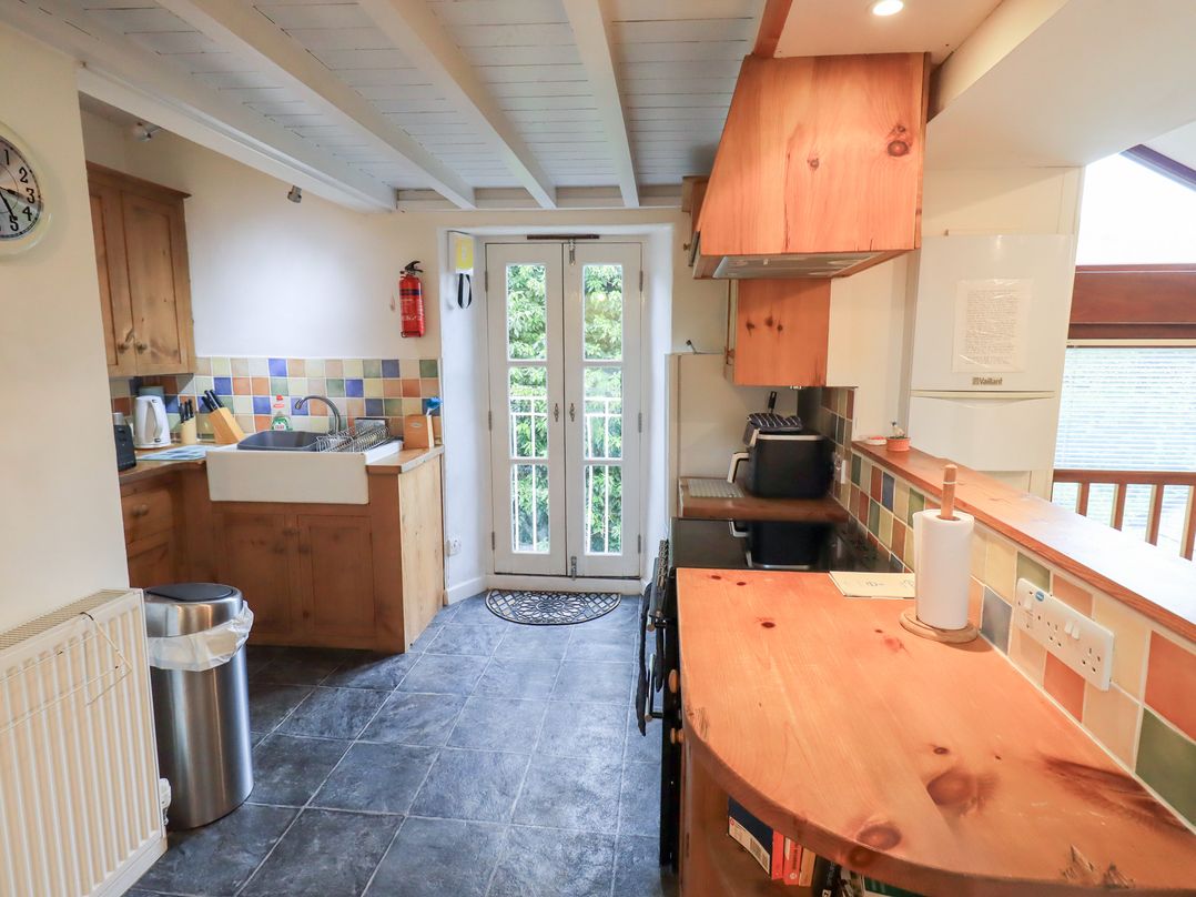 Wood Cottage