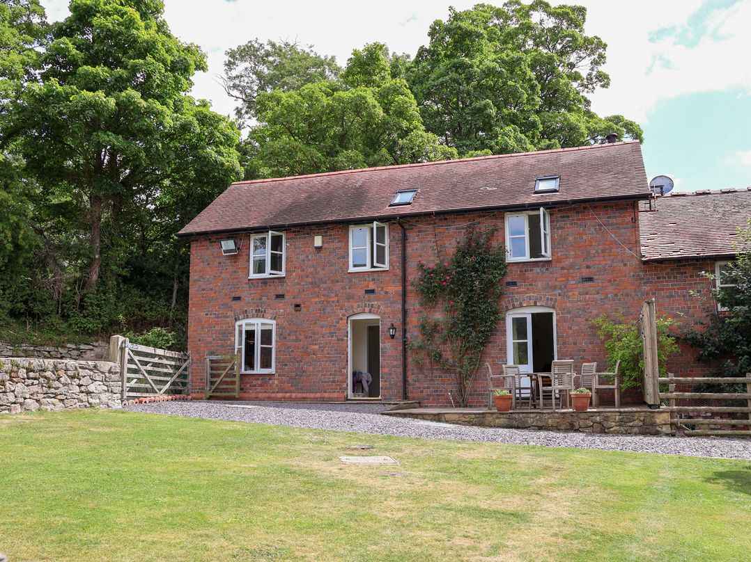 Bryn Howell Stables