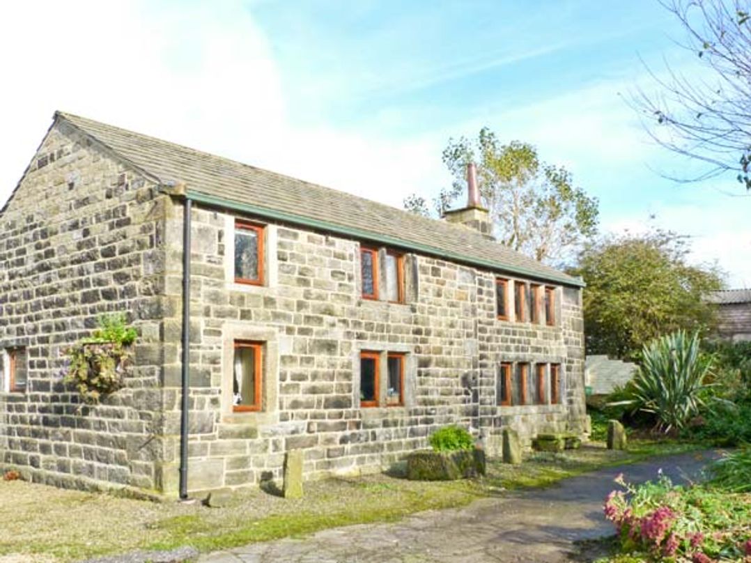 Todmorden, Yorkshire holiday cottages and self catering