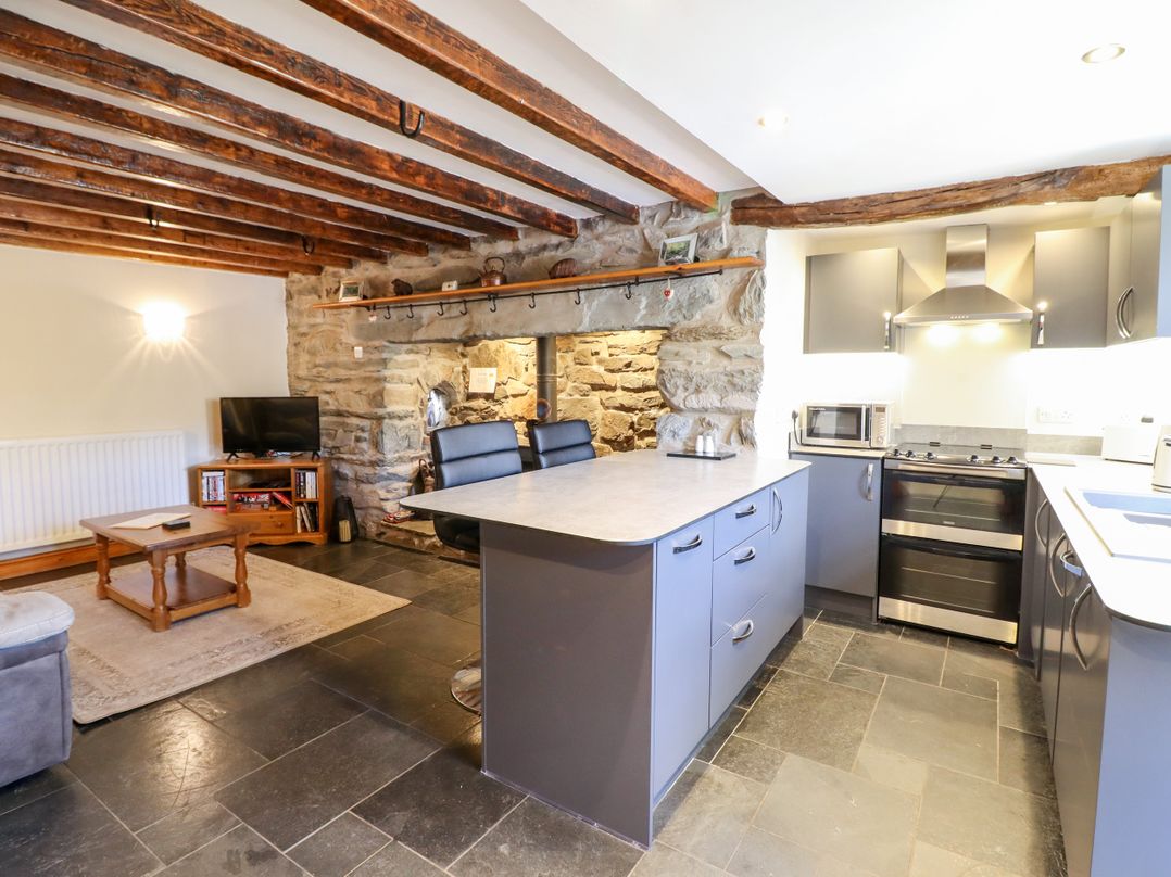 Cwm Yr Afon Cottage