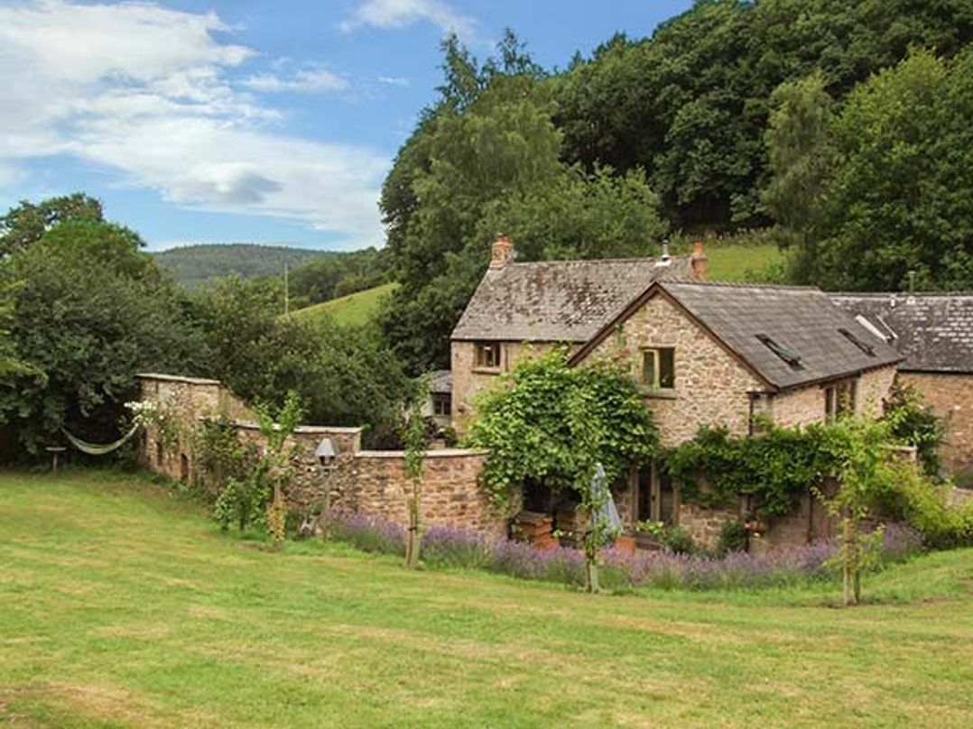The Lodge Farm Barn
