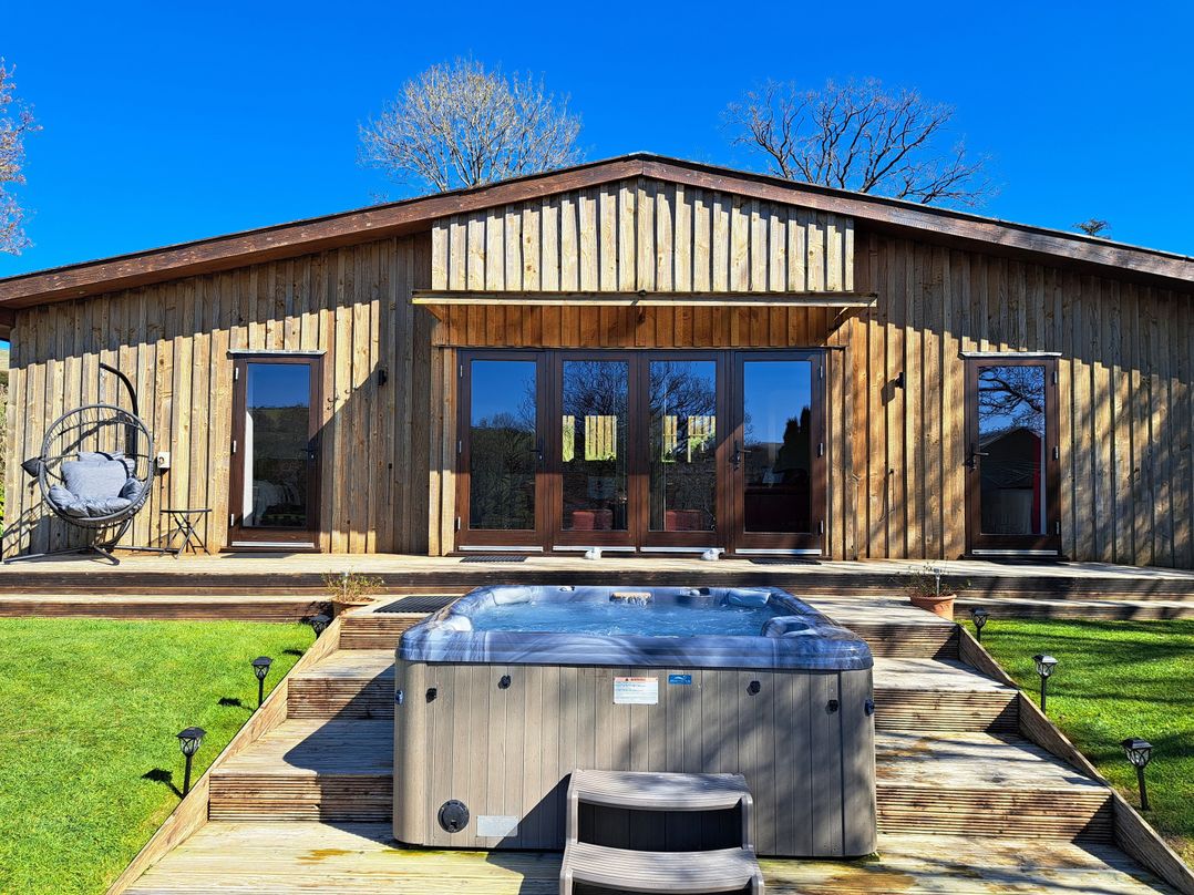 Holiday cottage, Rhayader (Sycamore Lodge)