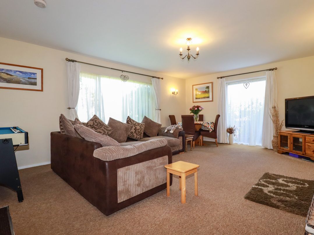 Summerfield Cottage