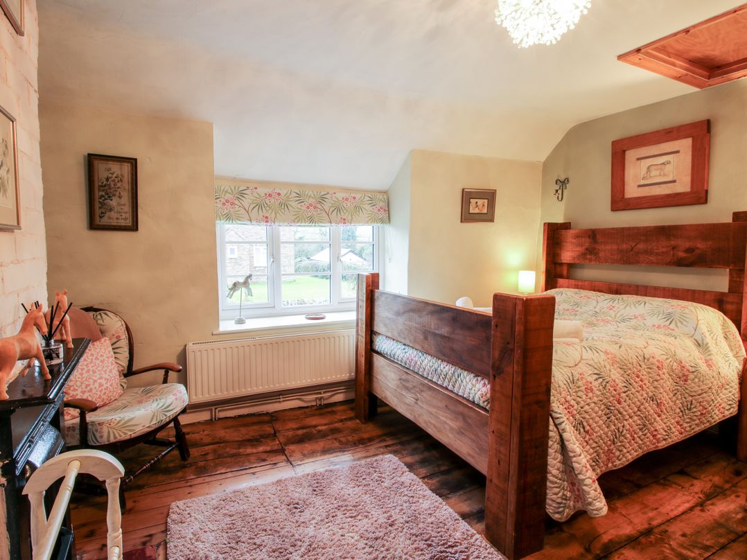 Castle Cottage