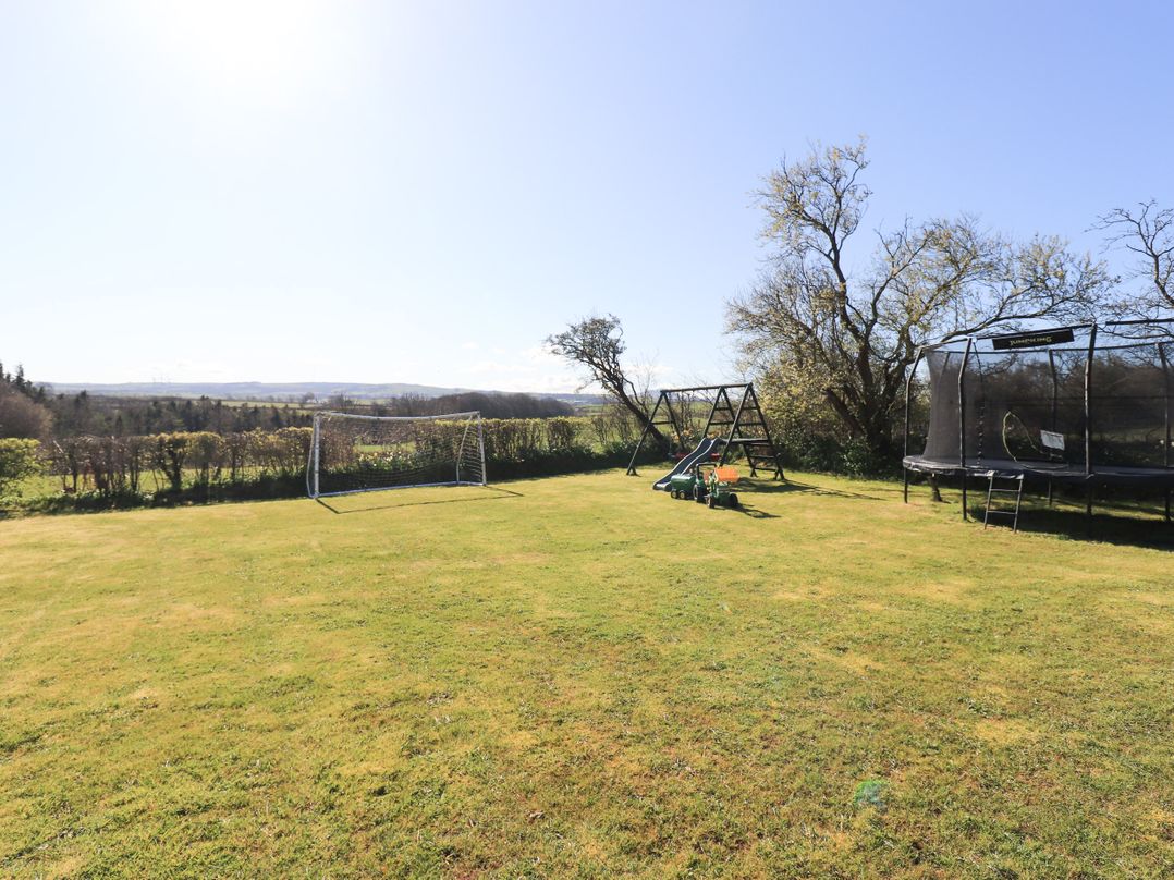 Stable Cottage in Bolton Low Houses, Cumbria Cottages & Lodges