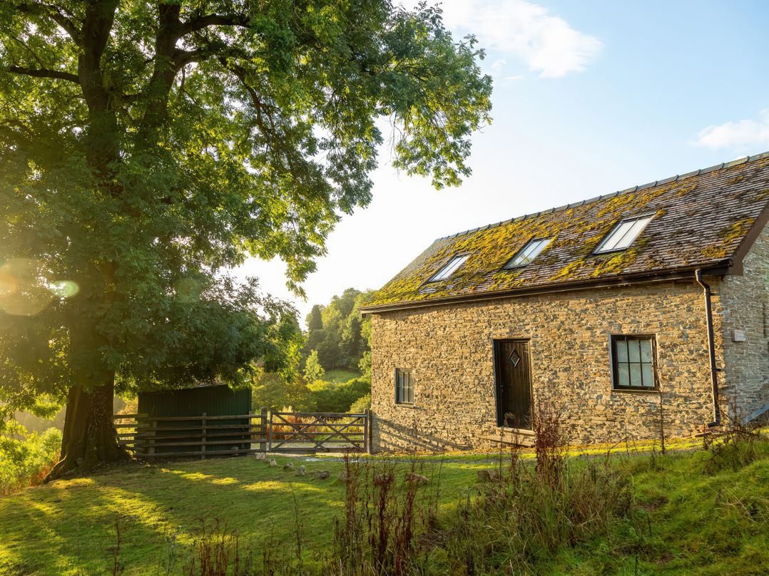 Bishop's Castle Barn