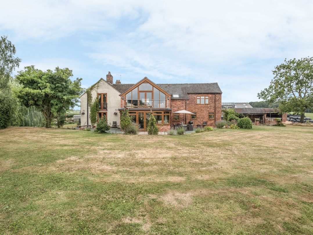 Lake View Cottage