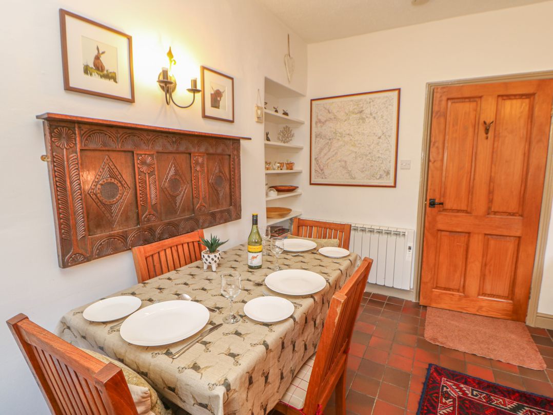 Middle Cottage