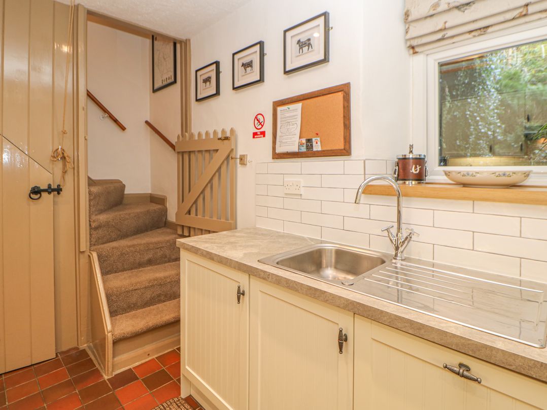 Middle Cottage