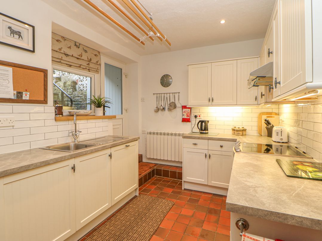 Middle Cottage