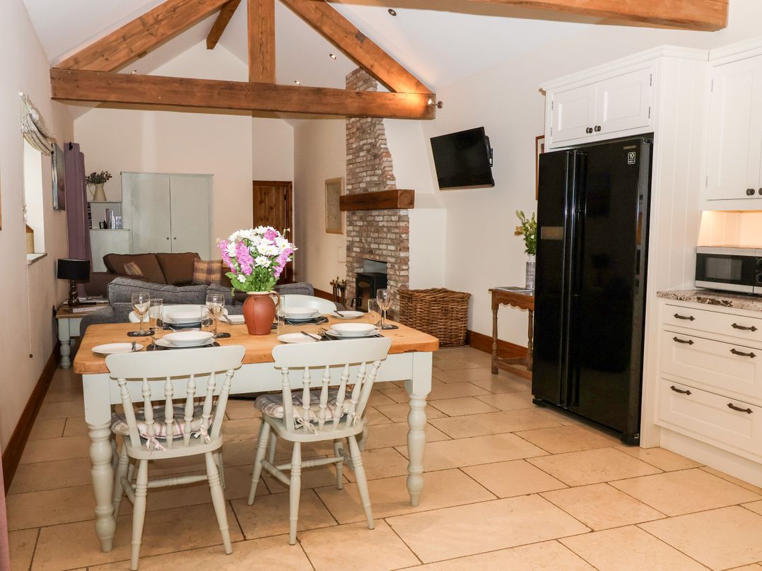 Mistal Cottage