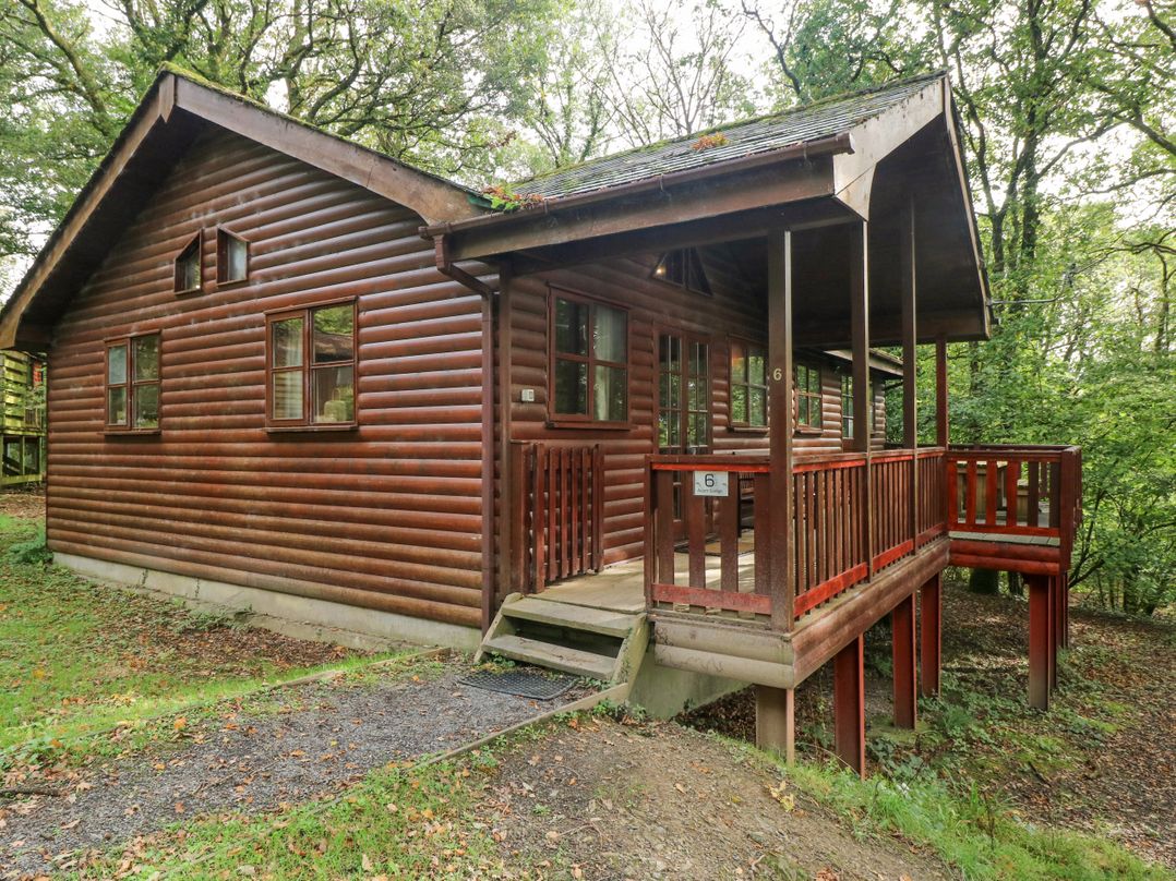 Acorn Lodge