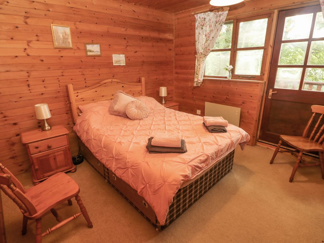 Acorn Lodge