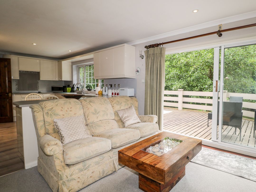 Miswells Cottages - Lake View