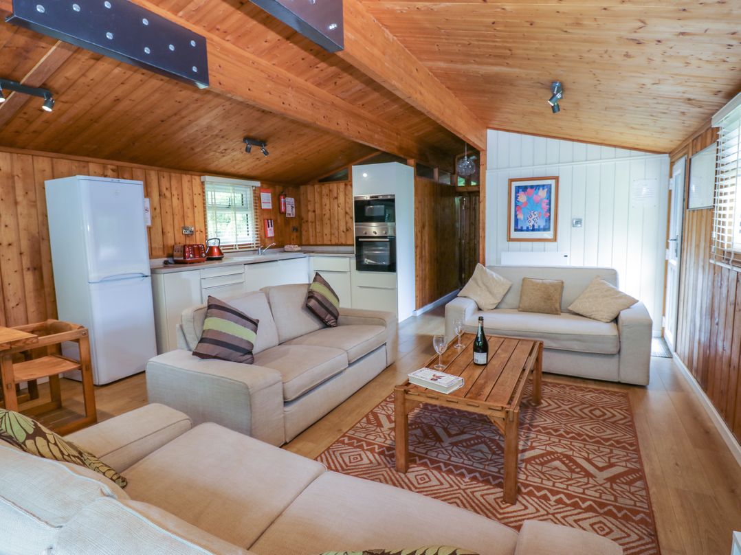 Ash Lodge