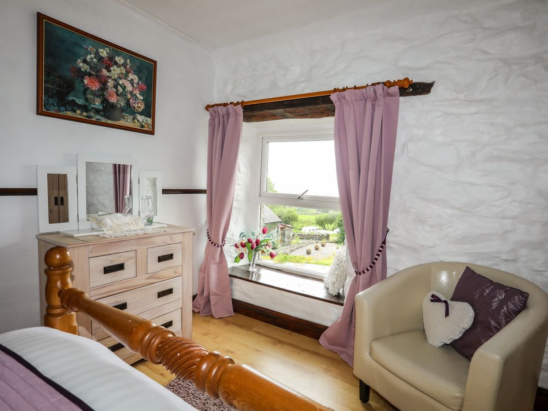 Hendy Cottage
