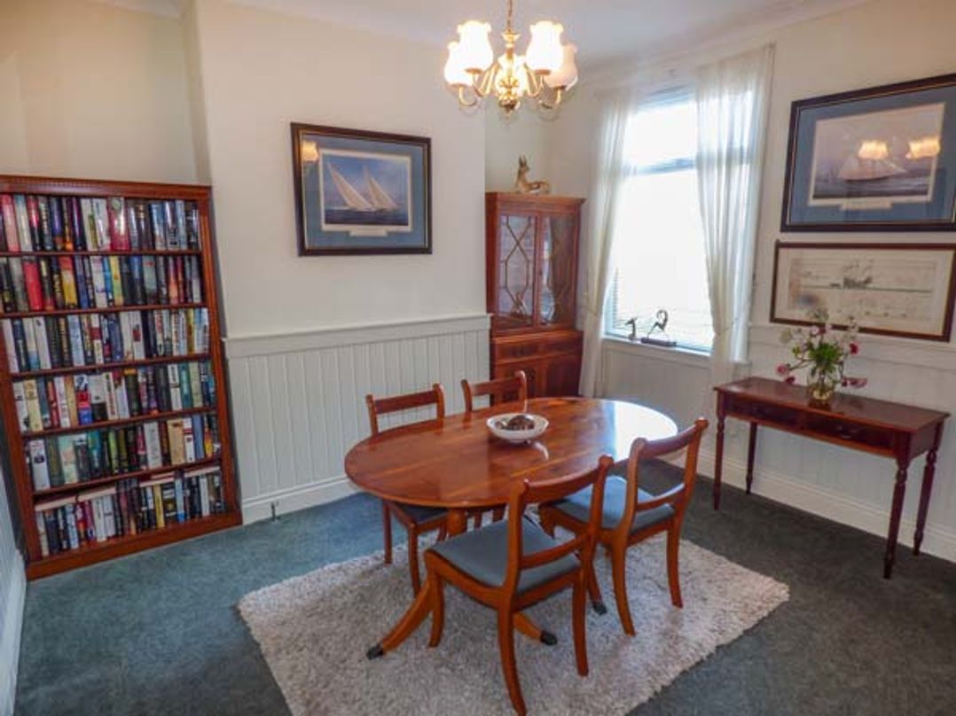 31 Elmville Avenue