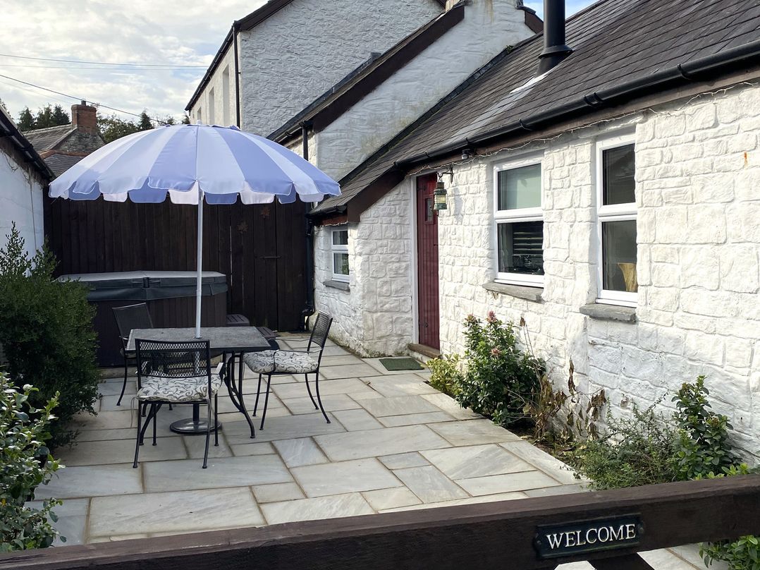 The Barn at Waunlippa, Narberth - Sleeps 2 guests