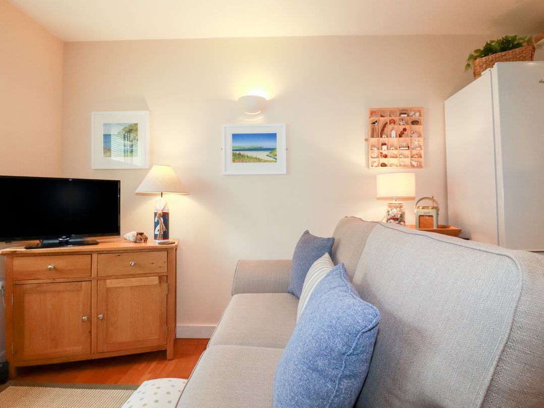 9 Inny Vale Holiday Village