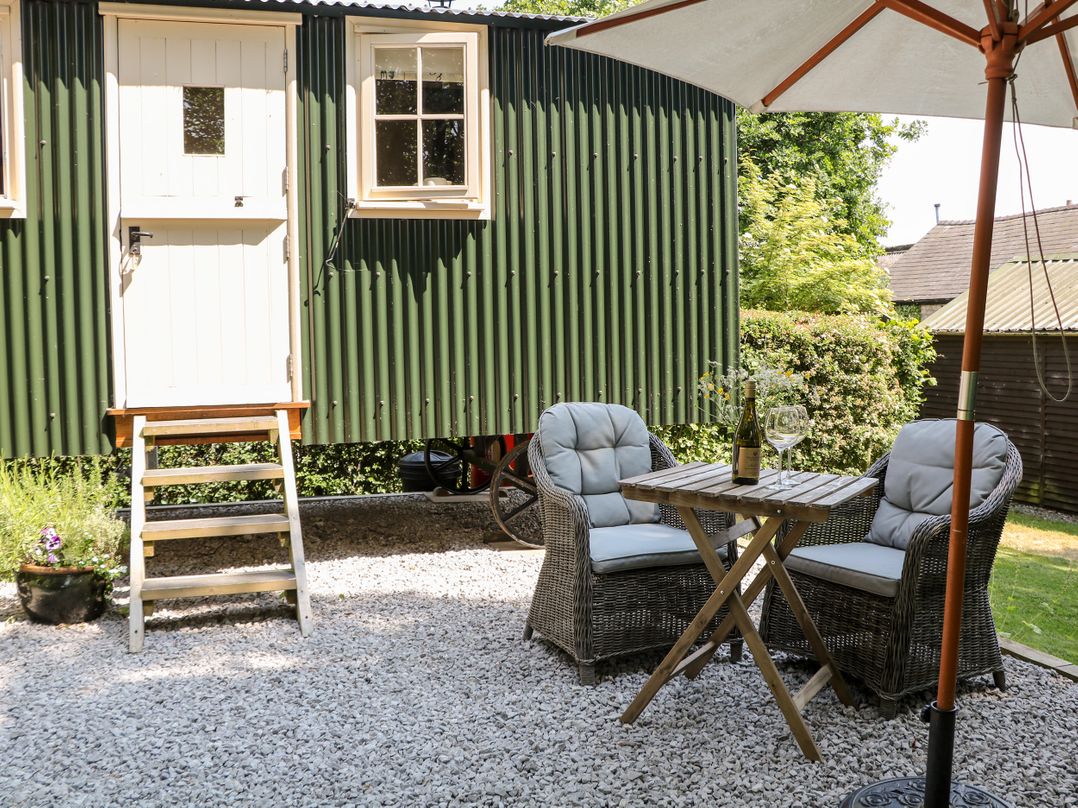 Shepherd's Hut