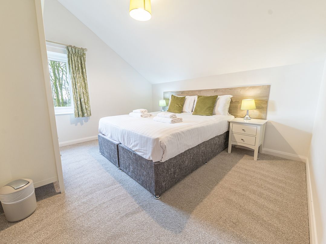 Elm - Woodland Cottages
