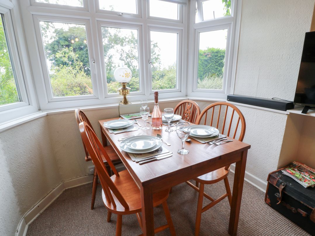 Charlies Cottage