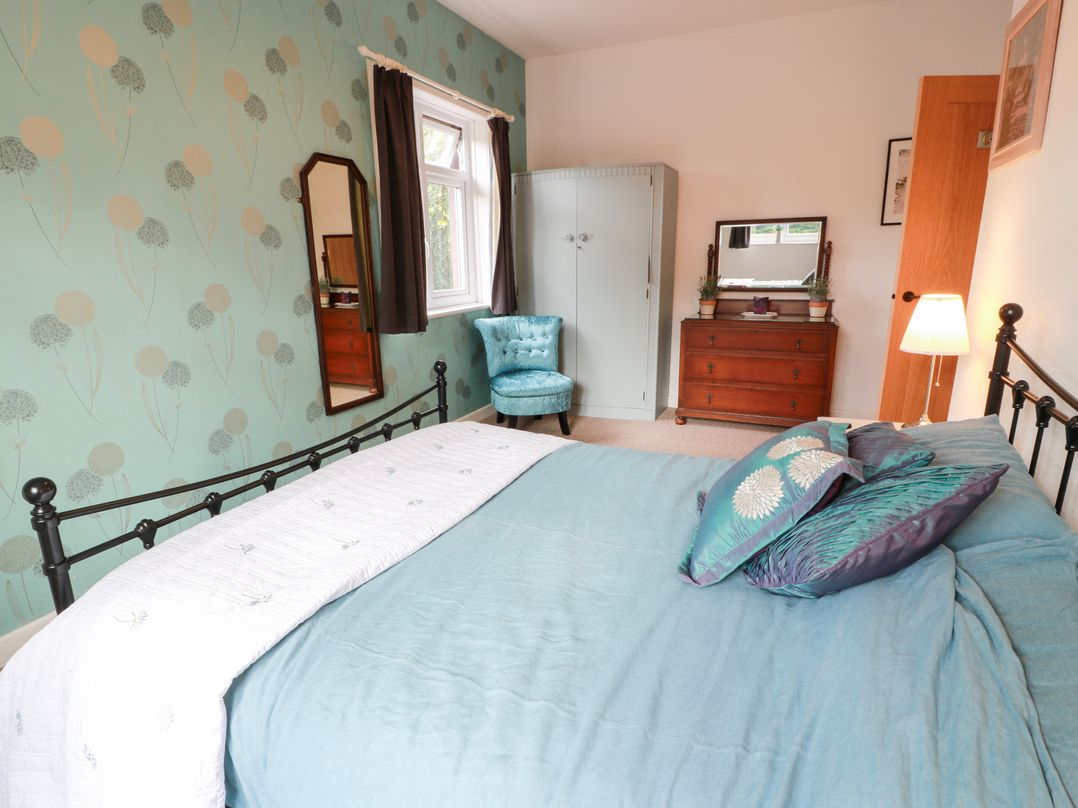 Charlies Cottage