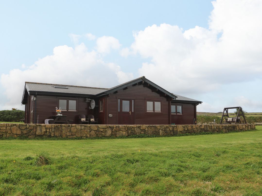 Chywolow Lodge