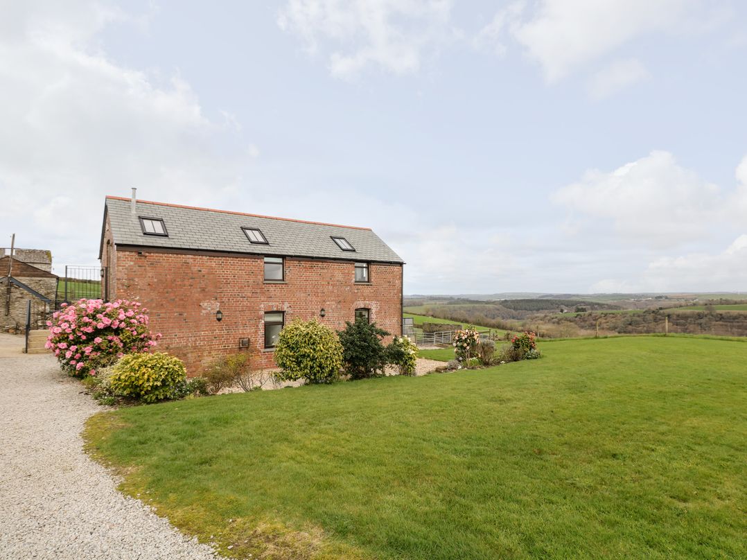 Castle Dore Barn