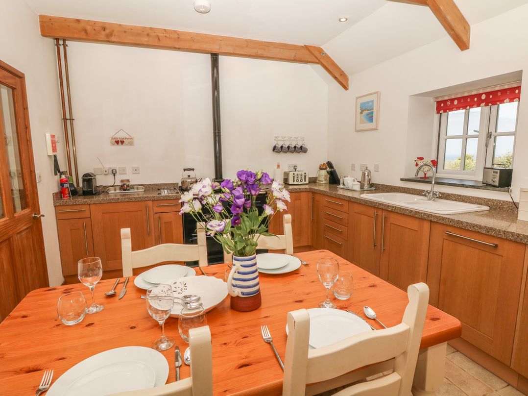 Back Of Beyond in Zennor, Cornwall | Cottages & Lodges