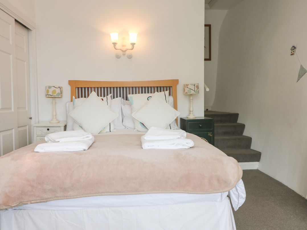 Kerbenetty (Harbour Cottage)