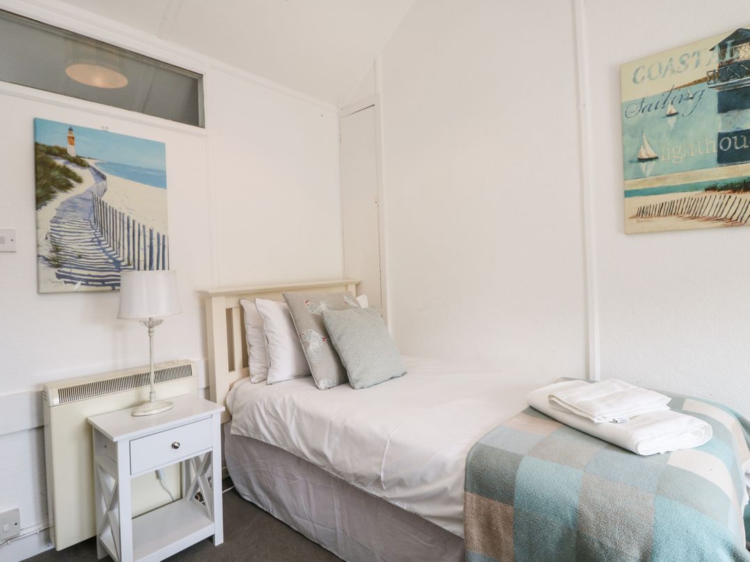 Kerbenetty (Harbour Cottage)