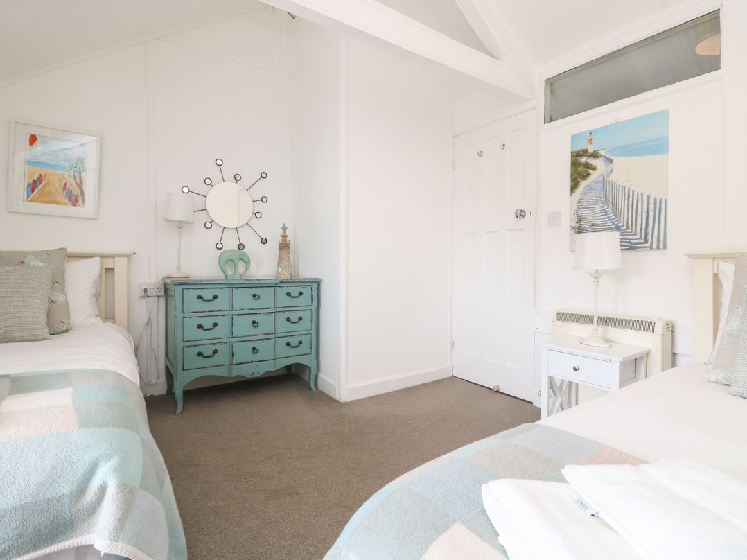 Kerbenetty (Harbour Cottage)