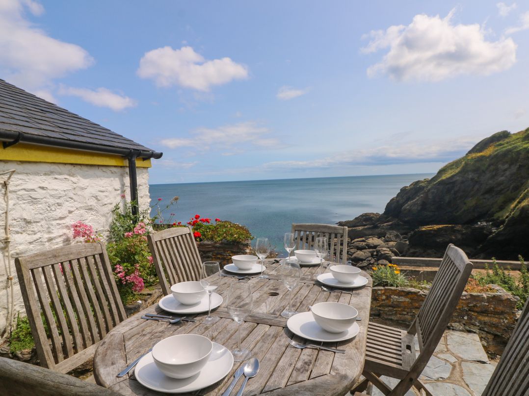 Kerbenetty (Harbour Cottage)