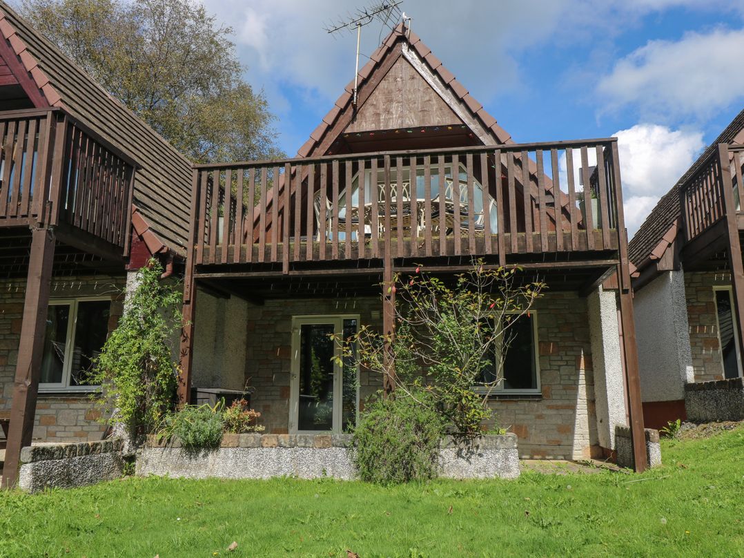 Devine Lodge