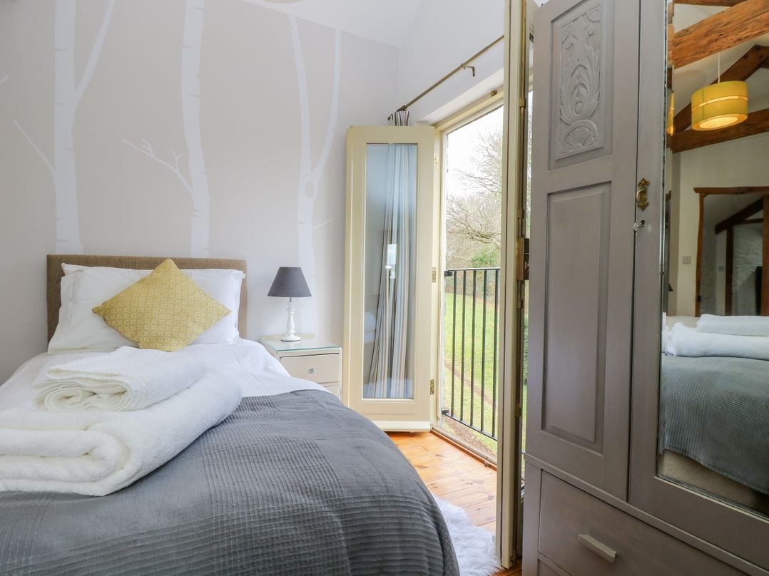 Woodfield Coach House