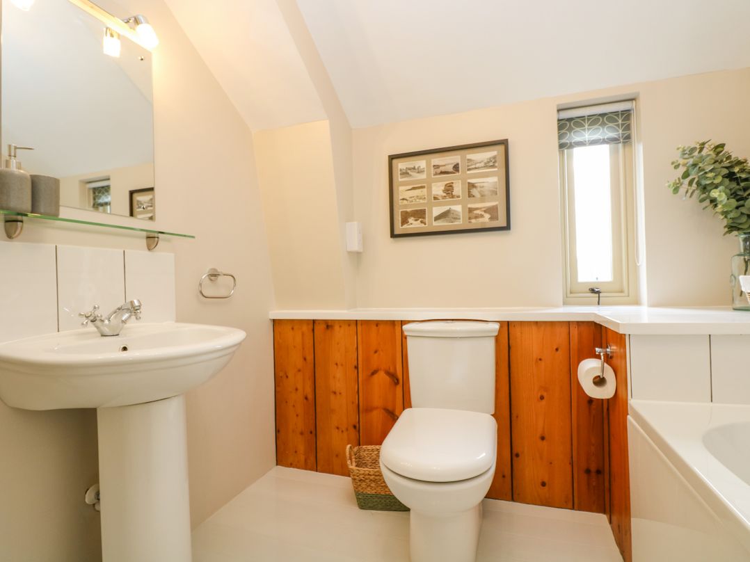 Woodfield Coach House