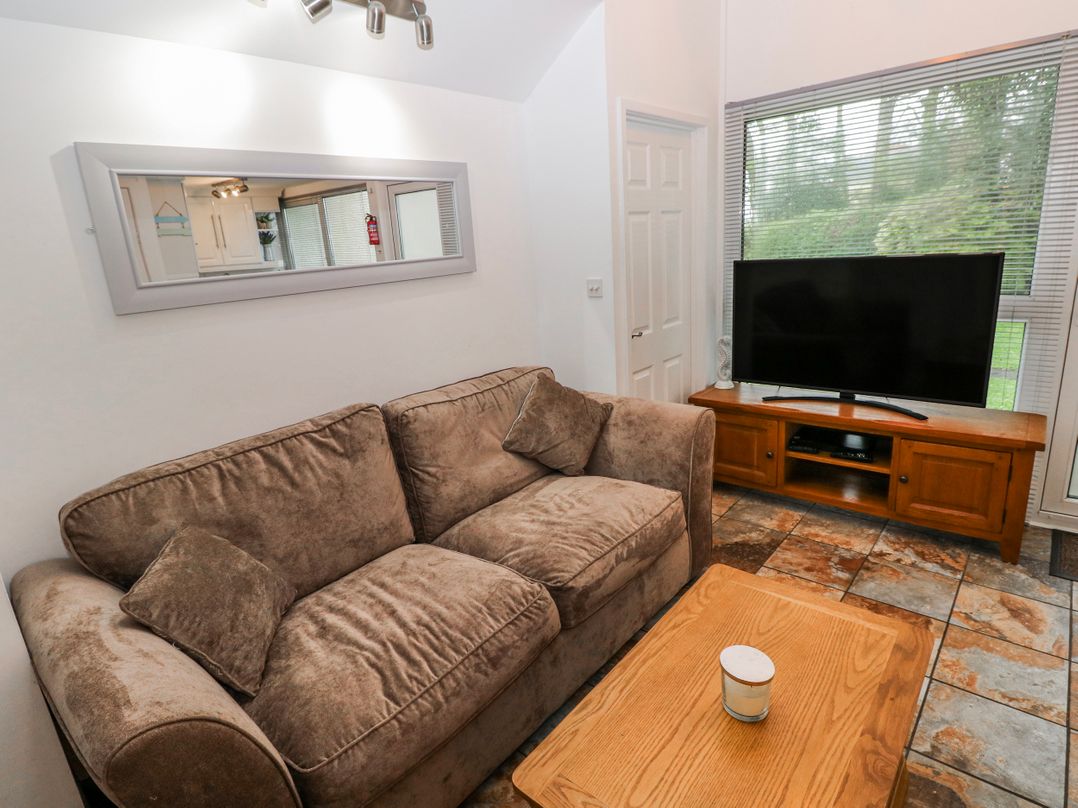 Trelessy Lodge