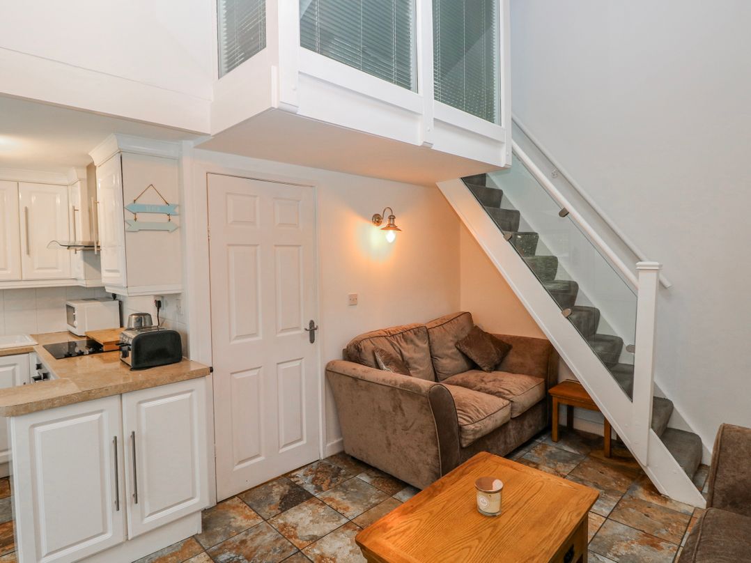 Trelessy Lodge