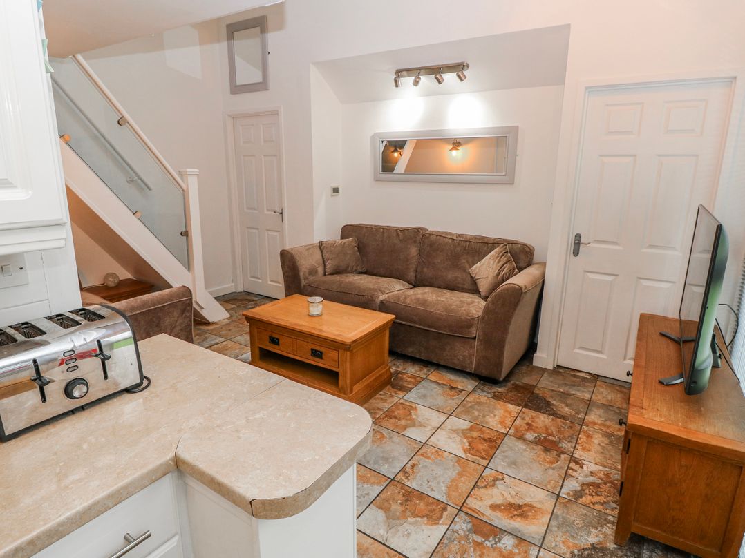 Trelessy Lodge