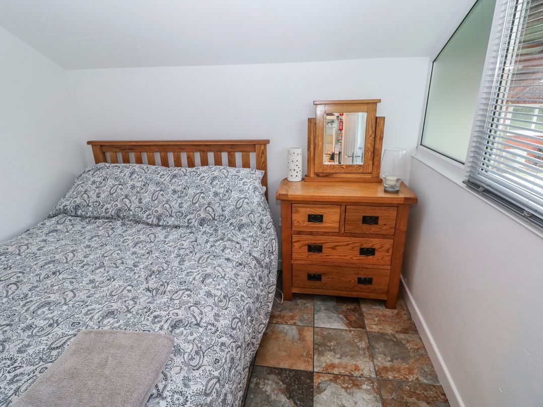 Trelessy Lodge