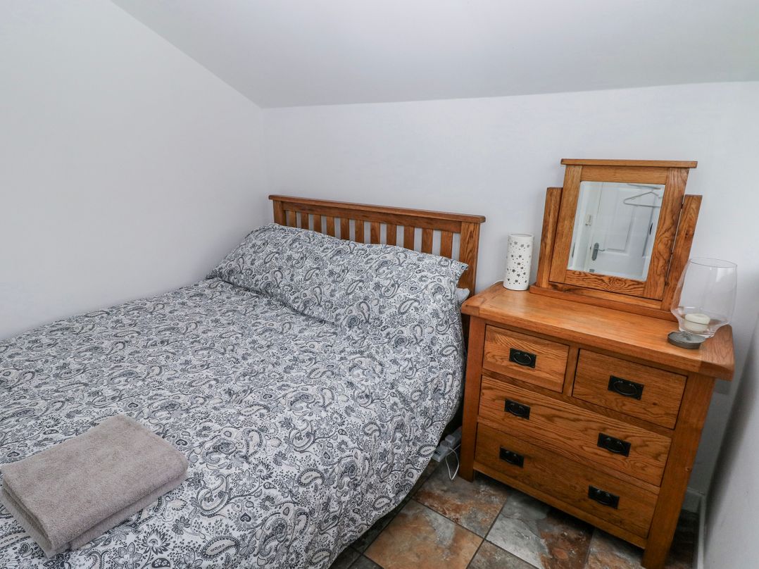 Trelessy Lodge