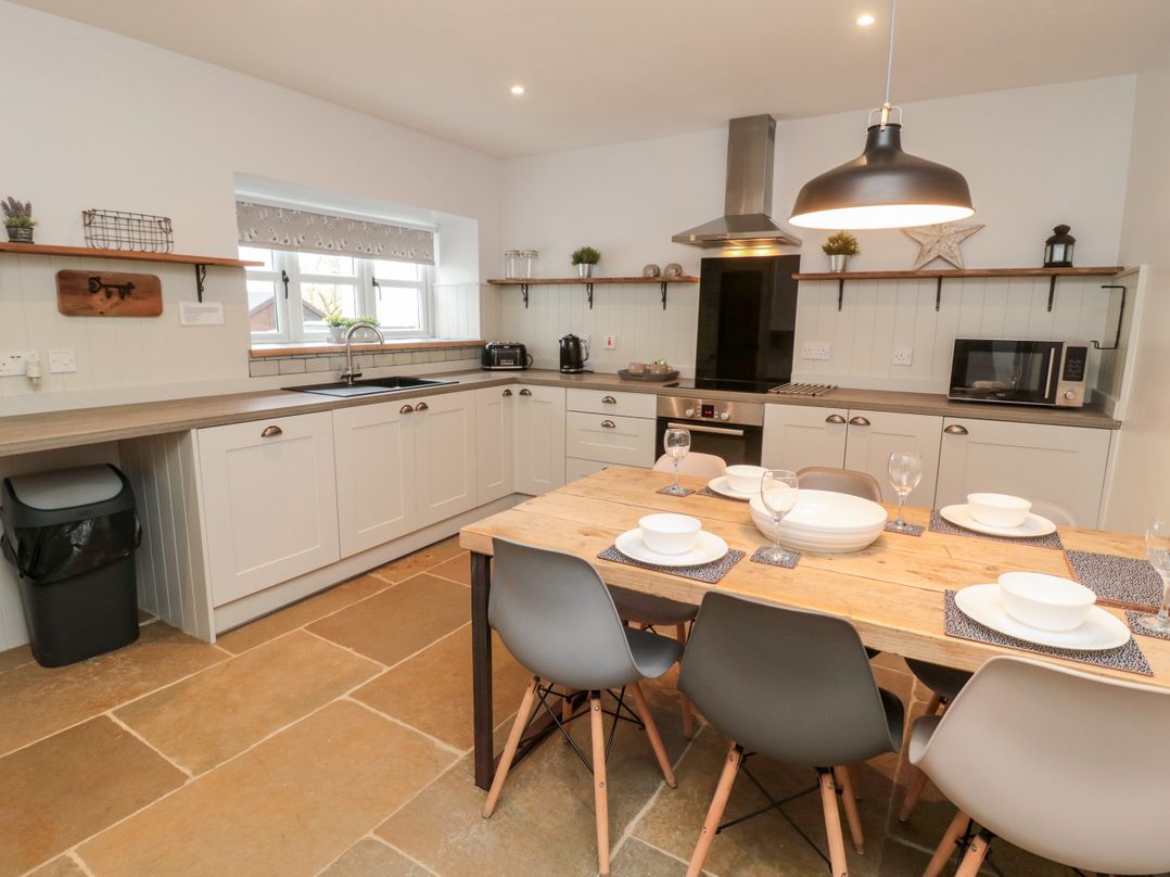 Canny Cottage