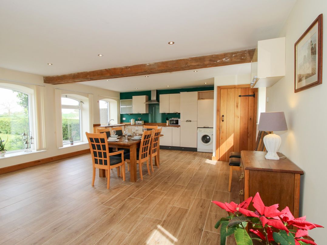 Spinney View