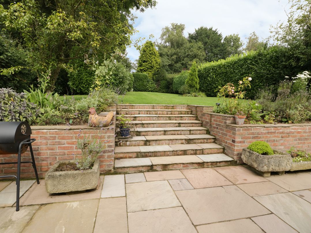 Holly Bank
