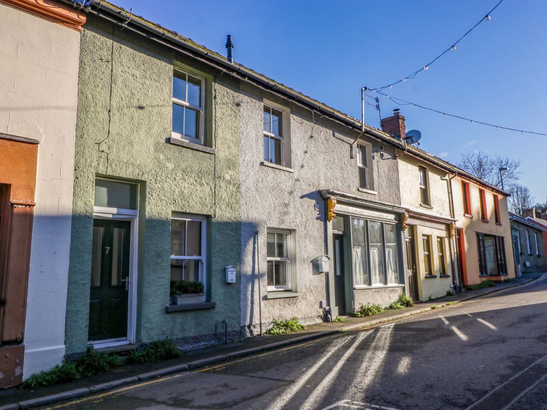 7 Bell Street