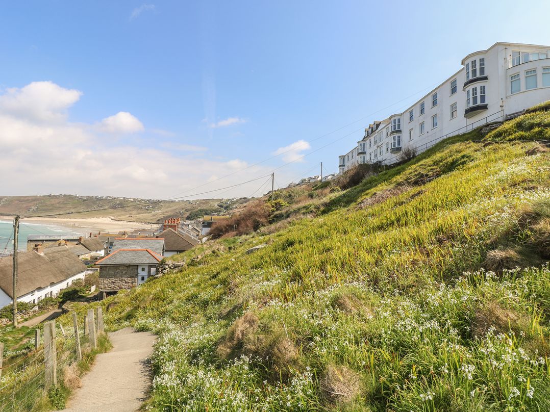 Sennen Heights