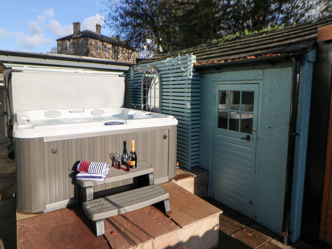 Toll Bar Cottage