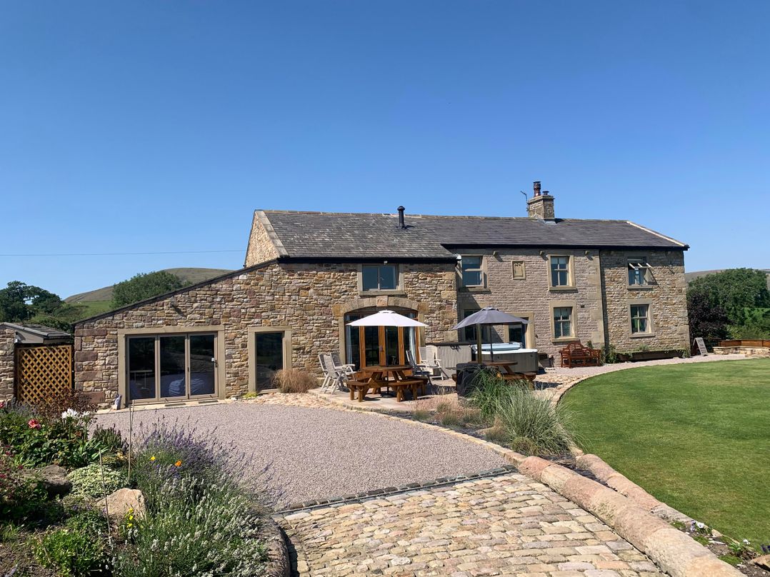 Cuthbert Hill Farm