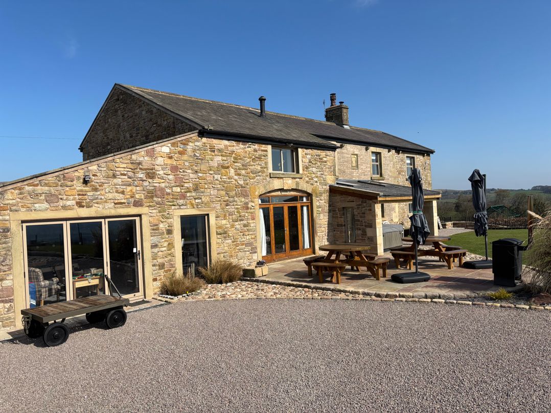 Cuthbert Hill Farm